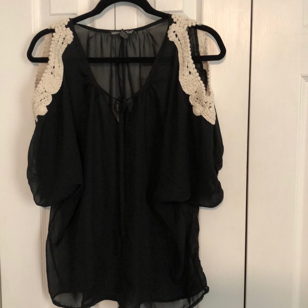 Sheer top with open shoulders sizeXS